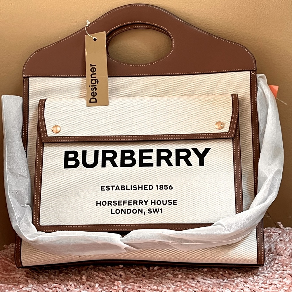 Burberry horse ferry brown/cream canvas & leather tote bag “NEW”